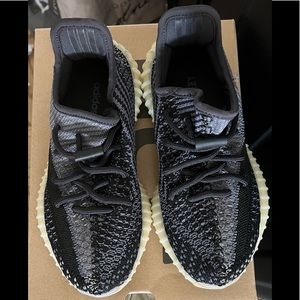 Yeezy Boost 350 Asriel Sneakers
